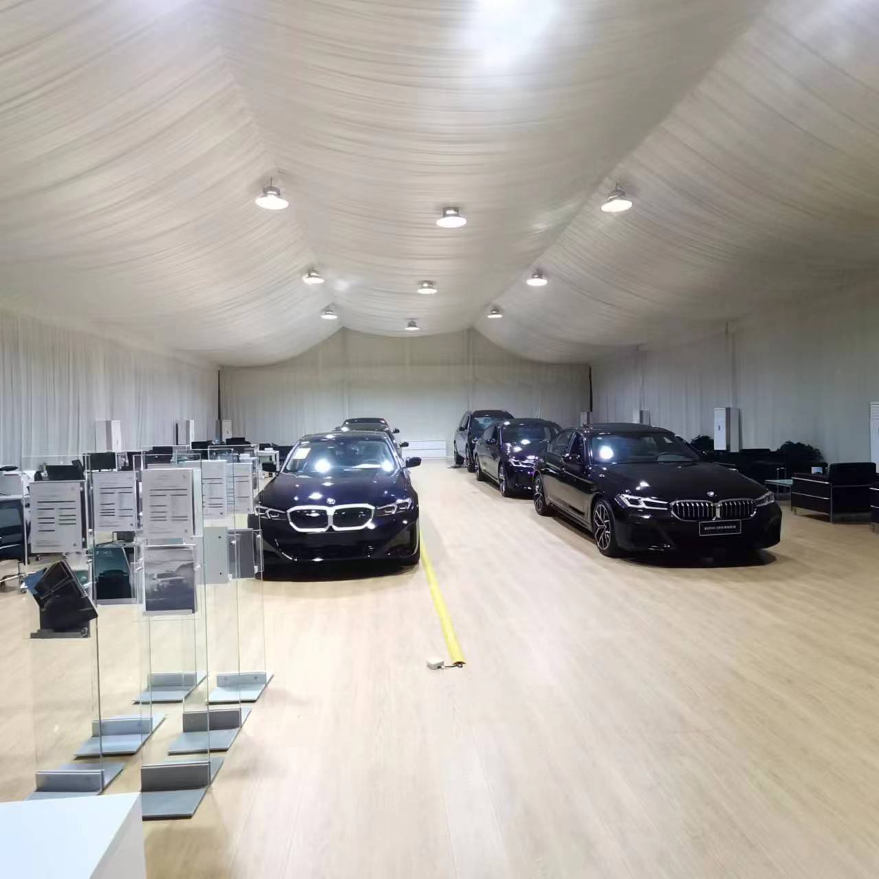 2024年汽車4S店臨時展廳 (12).jpg