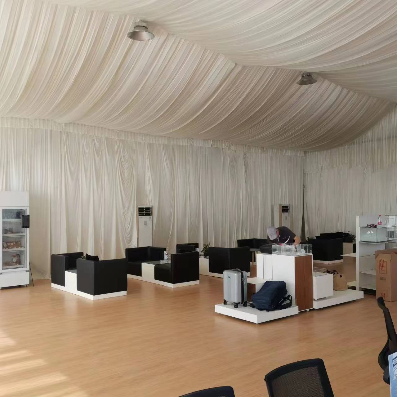 2024年汽車4S店臨時展廳 (10).jpg